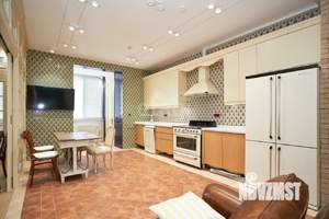 2-к квартира, вторичка, 85м2, 12/22 этаж