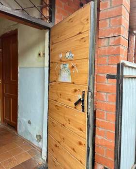 4-к квартира, вторичка, 85м2, 1/2 этаж