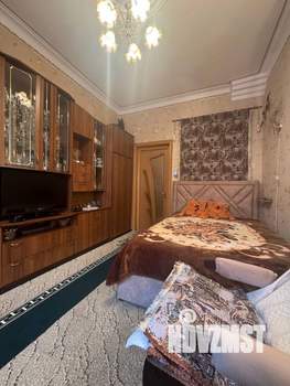 2-к квартира, вторичка, 37м2, 1/1 этаж