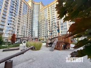 4-к квартира, вторичка, 125м2, 12/22 этаж