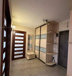 2-к квартира, вторичка, 58м2, 9/15 этаж