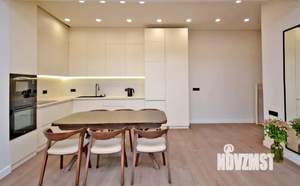 2-к квартира, вторичка, 64м2, 9/16 этаж