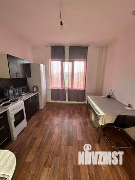 2-к квартира, вторичка, 72м2, 10/17 этаж