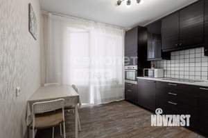 2-к квартира, вторичка, 63м2, 5/16 этаж