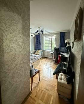 4-к квартира, вторичка, 75м2, 3/10 этаж