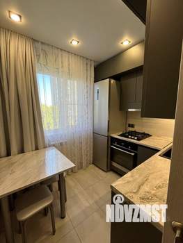 3-к квартира, вторичка, 55м2, 5/5 этаж