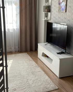 1-к квартира, вторичка, 42м2, 10/18 этаж