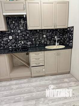 2-к квартира, вторичка, 61м2, 1/16 этаж