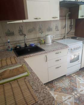 2-к квартира, вторичка, 46м2, 9/1 этаж