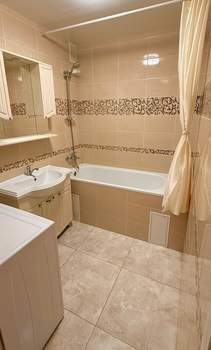 2-к квартира, вторичка, 70м2, 7/16 этаж