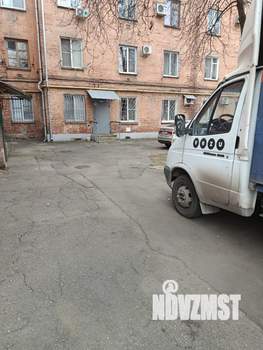 2-к квартира, вторичка, 23м2, 4/4 этаж