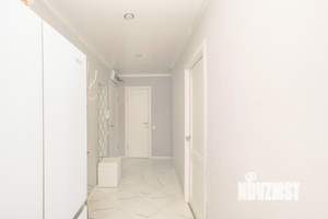 2-к квартира, вторичка, 54м2, 1/9 этаж