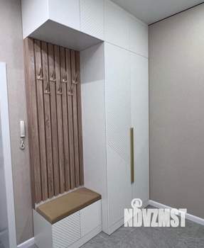 2-к квартира, вторичка, 56м2, 9/18 этаж