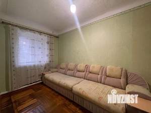 2-к квартира, вторичка, 42м2, 1/5 этаж