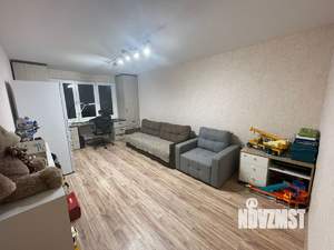 2-к квартира, вторичка, 70м2, 9/17 этаж