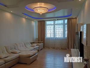 4-к квартира, вторичка, 152м2, 8/22 этаж