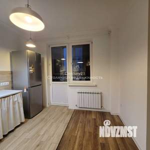 2-к квартира, вторичка, 65м2, 9/16 этаж