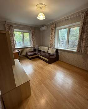 2-к квартира, вторичка, 39м2, 1/5 этаж