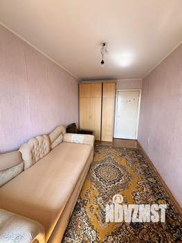 4-к квартира, вторичка, 74м2, 8/9 этаж