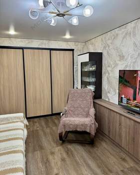 3-к квартира, вторичка, 42м2, 1/5 этаж