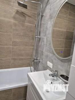 2-к квартира, вторичка, 68м2, 3/18 этаж