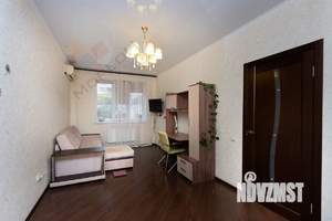 2-к квартира, вторичка, 53м2, 1/5 этаж