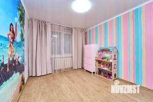 3-к квартира, вторичка, 71м2, 1/10 этаж