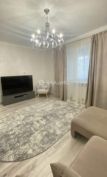 2-к квартира, вторичка, 62м2, 1/3 этаж