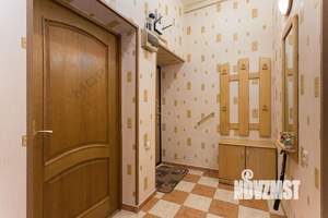 4-к квартира, вторичка, 96м2, 1/3 этаж