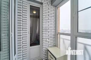 2-к квартира, вторичка, 63м2, 12/17 этаж