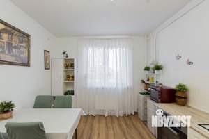 2-к квартира, вторичка, 58м2, 1/3 этаж