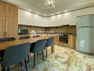 3-к квартира, вторичка, 102м2, 21/22 этаж