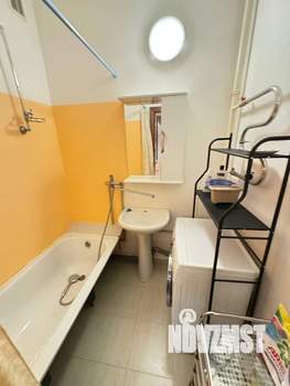 2-к квартира, вторичка, 57м2, 10/17 этаж