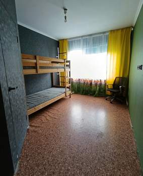 2-к квартира, вторичка, 57м2, 3/5 этаж