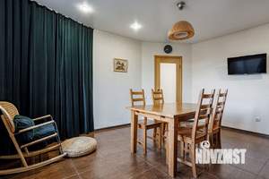 2-к квартира, вторичка, 84м2, 4/4 этаж