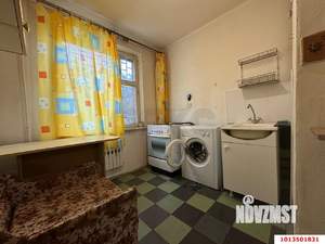 2-к квартира, вторичка, 54м2, 1/9 этаж