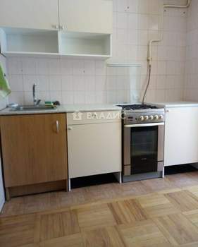2-к квартира, вторичка, 60м2, 1/5 этаж