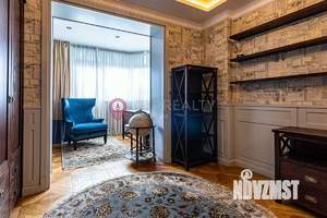 4-к квартира, вторичка, 174м2, 7/17 этаж