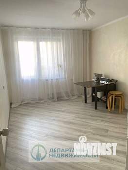 2-к квартира, вторичка, 64м2, 1/17 этаж