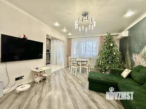 3-к квартира, вторичка, 90м2, 1/9 этаж
