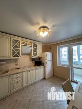 2-к квартира, вторичка, 64м2, 10/16 этаж