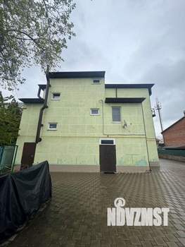 2-к квартира, вторичка, 68м2, 1/3 этаж