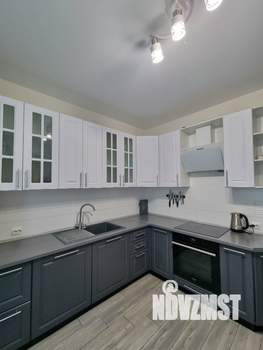2-к квартира, вторичка, 63м2, 11/18 этаж
