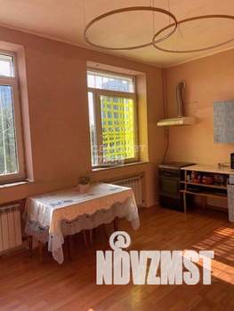 4-к квартира, вторичка, 125м2, 4/4 этаж