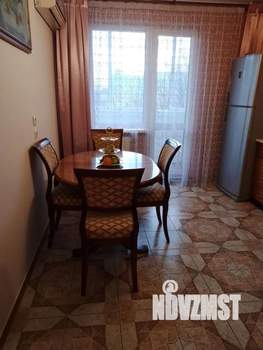 2-к квартира, вторичка, 58м2, 3/5 этаж