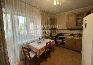 2-к квартира, вторичка, 64м2, 2/5 этаж
