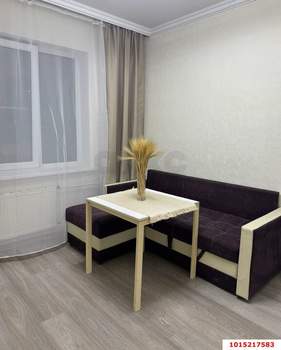 1-к квартира, вторичка, 47м2, 1/18 этаж