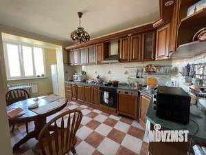 4-к квартира, вторичка, 99м2, 7/12 этаж