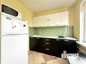 2-к квартира, вторичка, 44м2, 8/9 этаж