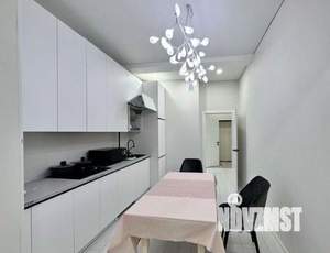 2-к квартира, вторичка, 61м2, 5/17 этаж